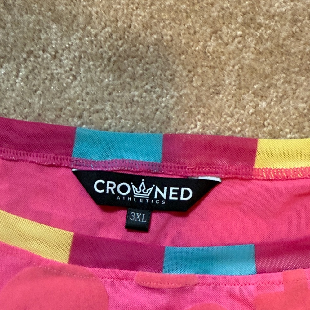 Crowned Athletics Barbara Girl Pink Mesh Tee XXXL - Picture 2 of 4